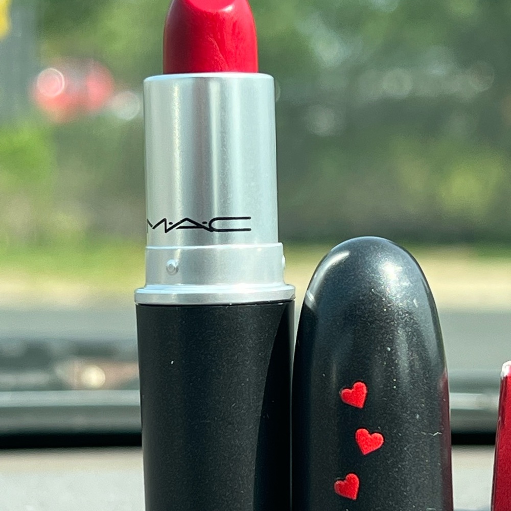 I LOVE YOU MAC Retro Matte Lipstick RUBY WOO - Picture 9 of 13
